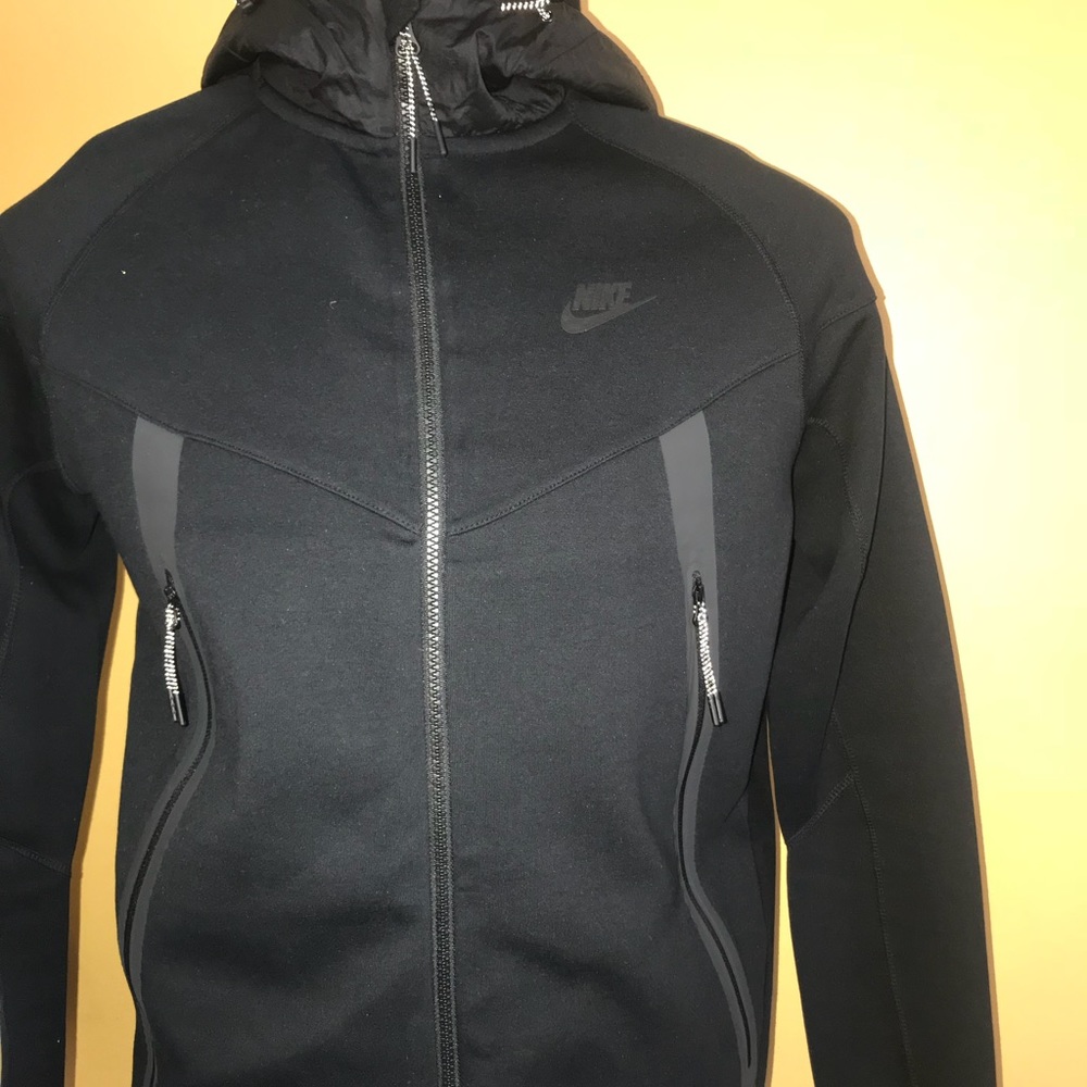 Nike Tech Hoodie